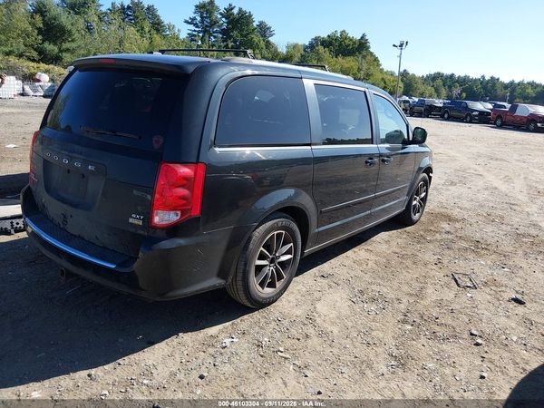 2017 DODGE GRAND CARAVAN SXT — I4