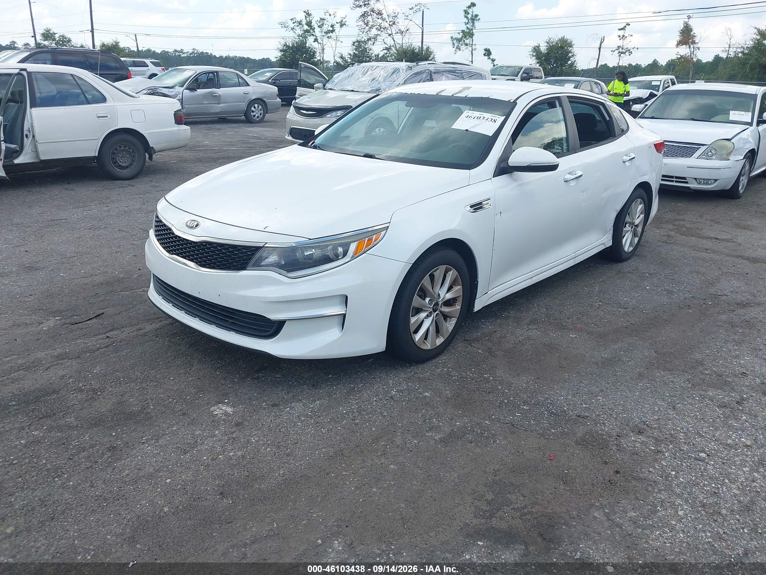 2016 KIA OPTIMA LX — I2