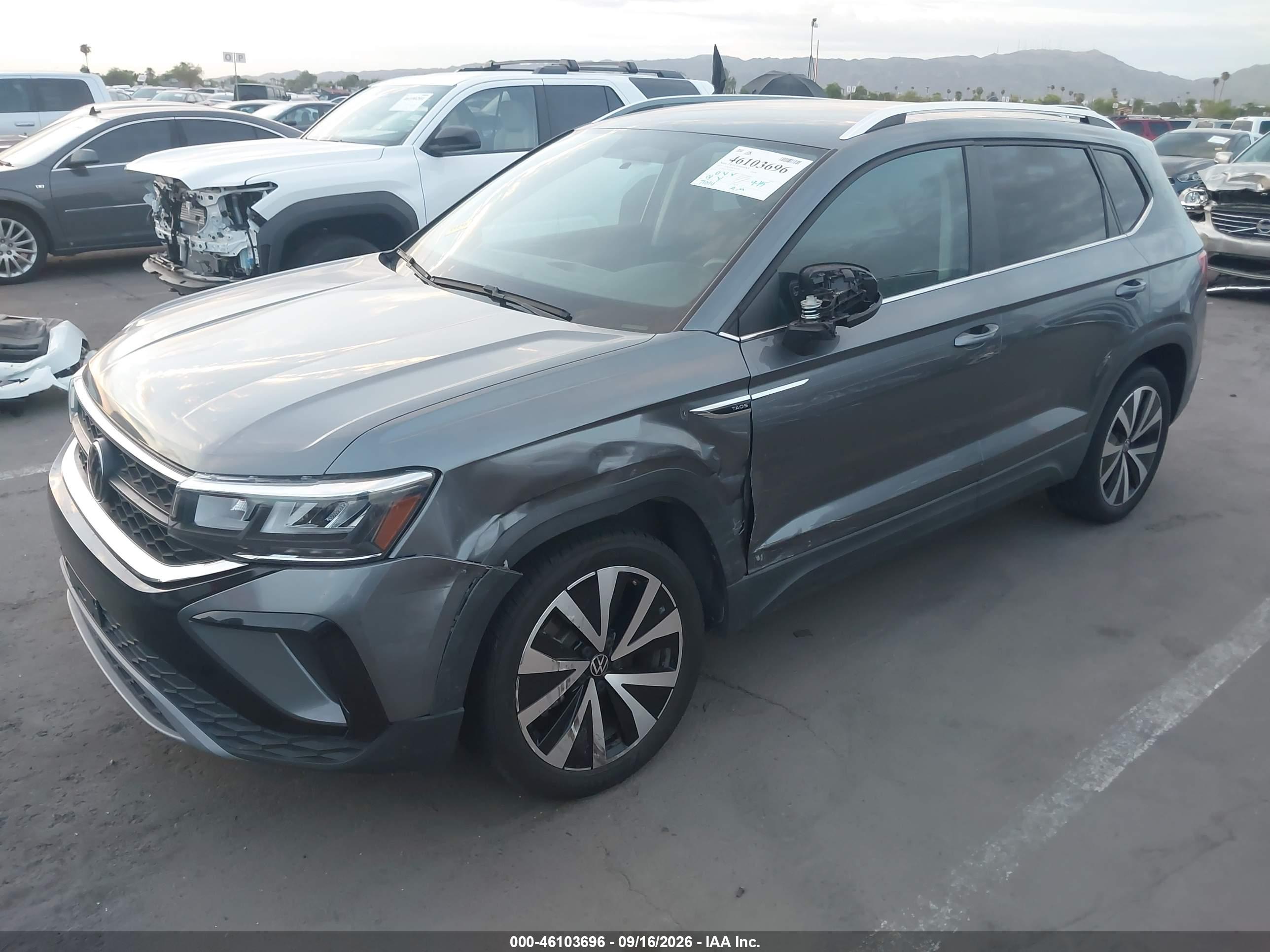 2022 VOLKSWAGEN TAOS 1.5T SE — I2