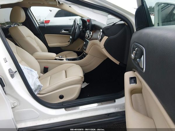 2018 MERCEDES-BENZ GLA 250 GLA250 — I5
