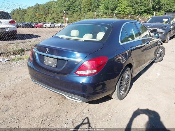 2016 MERCEDES-BENZ C 300 LUXURY 4MATIC — I4