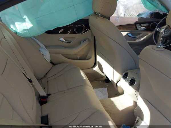 2016 MERCEDES-BENZ C 300 LUXURY 4MATIC — I8
