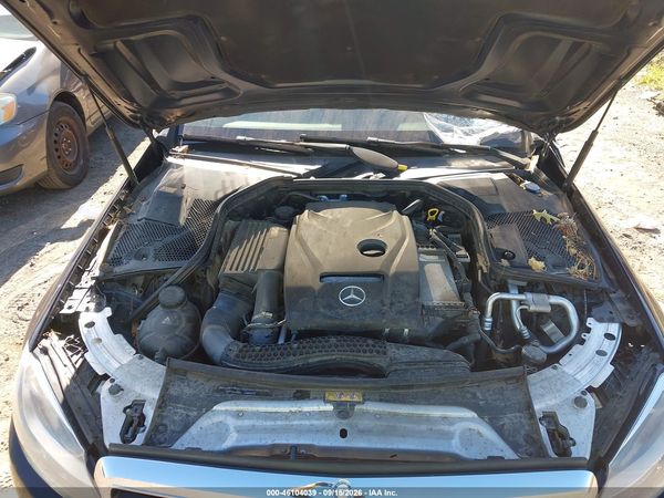 2016 MERCEDES-BENZ C 300 LUXURY 4MATIC — I10