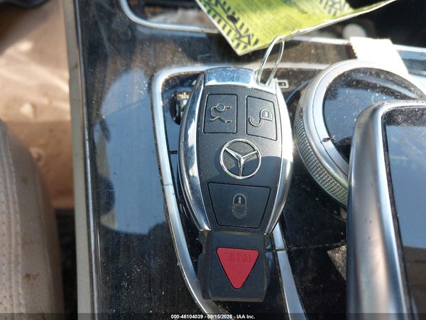 2016 MERCEDES-BENZ C 300 LUXURY 4MATIC — I11