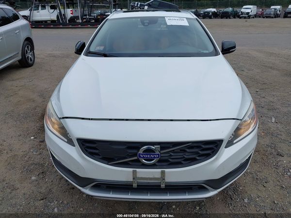 2016 VOLVO V60 CROSS COUNTRY T5 — I115