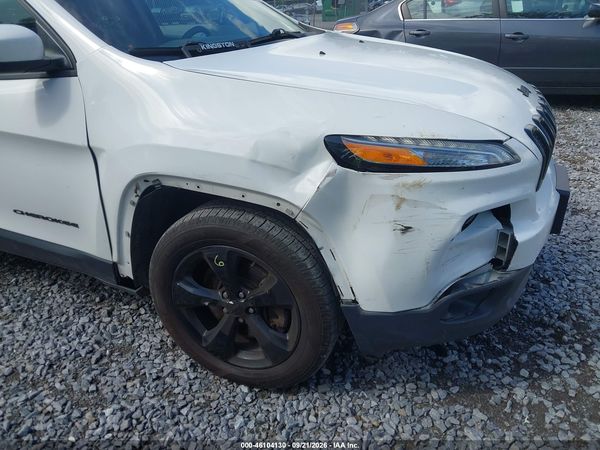 2016 JEEP CHEROKEE LATITUDE — I6