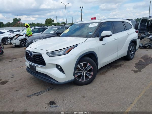 2020 TOYOTA HIGHLANDER — I2