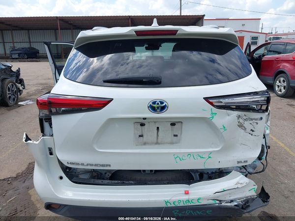 2020 TOYOTA HIGHLANDER HYBRID XLE — I6