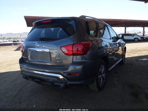 2018 NISSAN PATHFINDER SV — I4