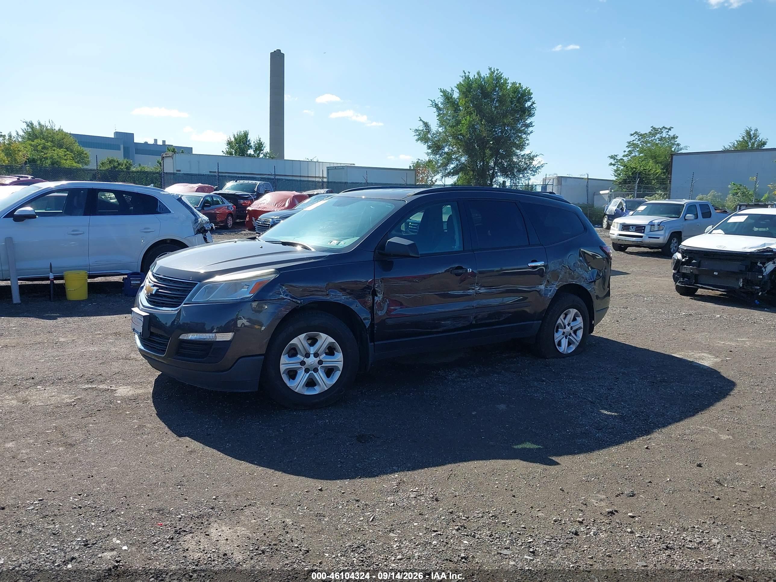 2016 CHEVROLET TRAVERSE LS — I2