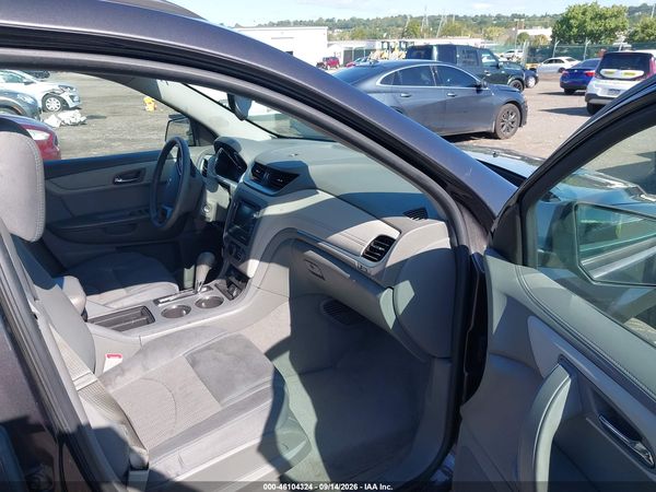 2016 CHEVROLET TRAVERSE LS — I5