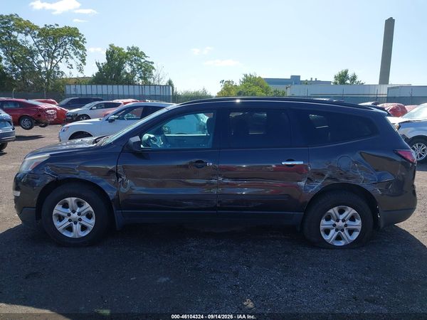 2016 CHEVROLET TRAVERSE LS — I6