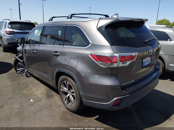 2016 TOYOTA HIGHLANDER XLE V6 — I117