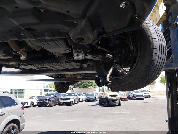 2016 TOYOTA HIGHLANDER XLE V6 — I152