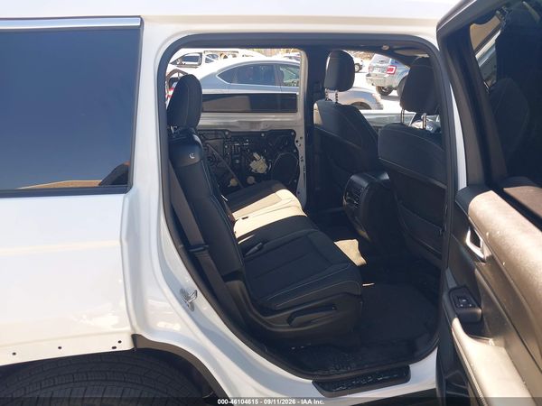 2026 JEEP GRAND CHEROKEE L LAREDO 4X2 — I8