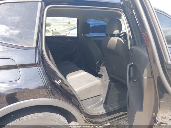 2018 VOLKSWAGEN TIGUAN 2.0T S — I8