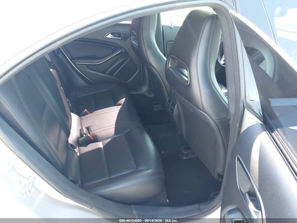 2014 MERCEDES-BENZ CLA 250 CLA250 — I8