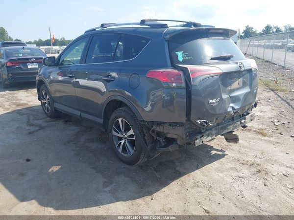 2016 TOYOTA RAV4 XLE — I3