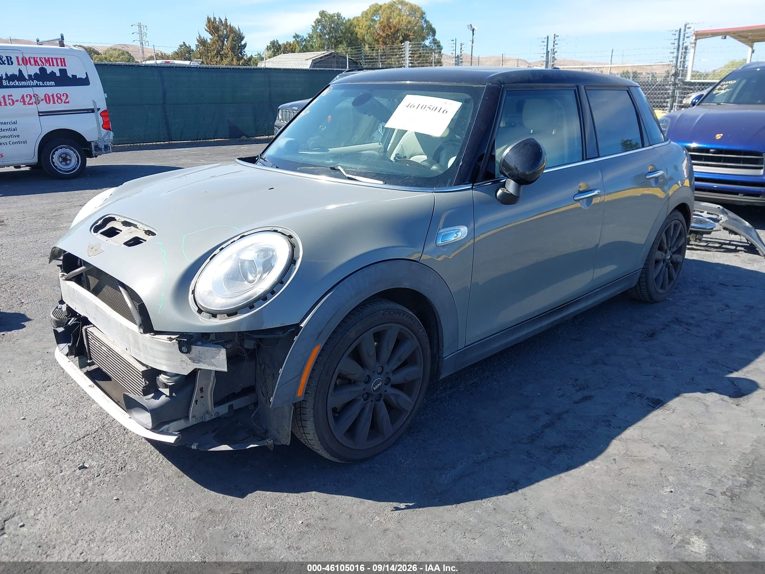 2015 MINI HARDTOP COOPER S — I2