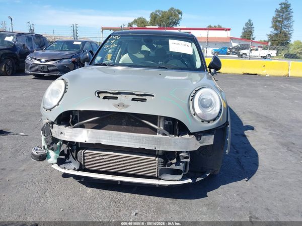 2015 MINI HARDTOP COOPER S — I6