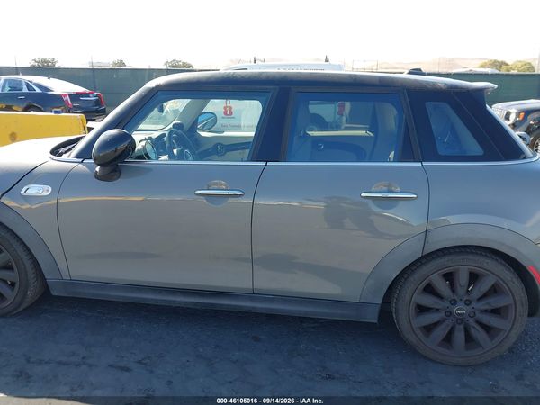 2015 MINI HARDTOP COOPER S — I117
