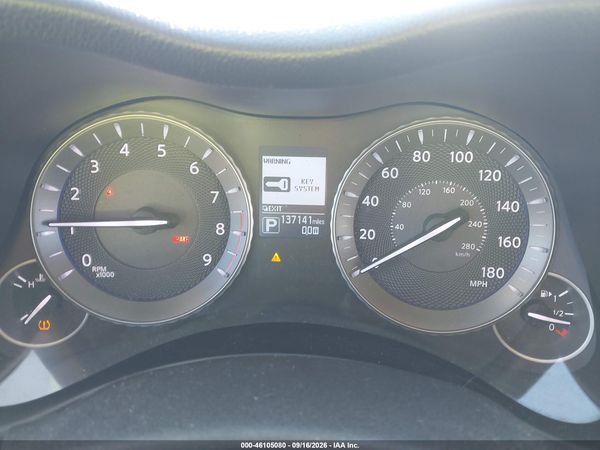 2017 INFINITI Q70 3.7 — I7