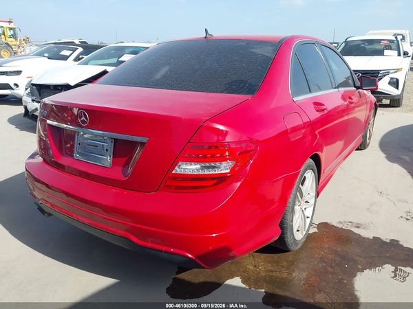 2013 MERCEDES-BENZ C 250 SPORT — I4