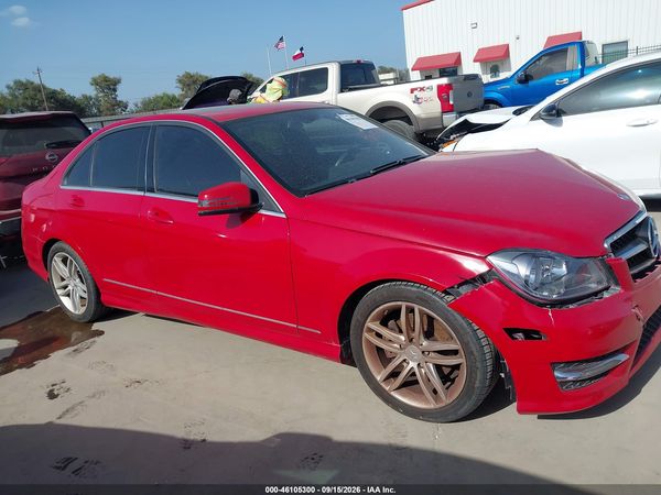 2013 MERCEDES-BENZ C 250 SPORT — I116