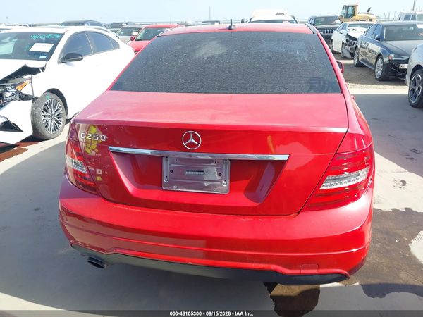 2013 MERCEDES-BENZ C 250 SPORT — I119