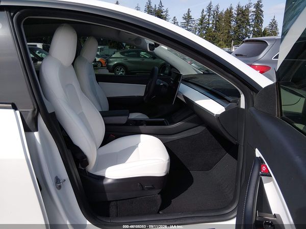 2021 TESLA MODEL Y — I5