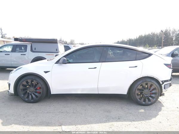 2021 TESLA MODEL Y — I117