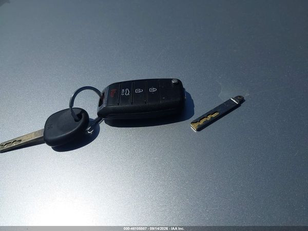 2019 KIA OPTIMA LX — I11