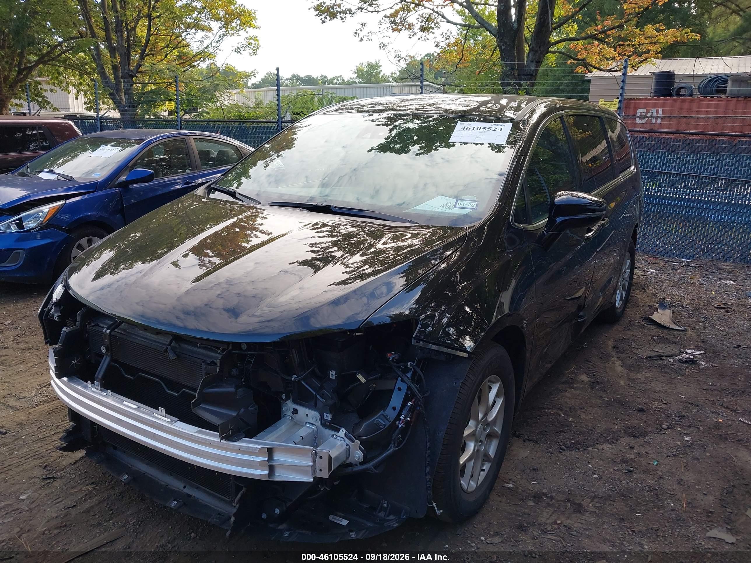 2027 CHRYSLER PACIFICA Select — I2