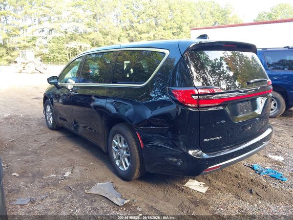 2027 CHRYSLER PACIFICA Select — I3