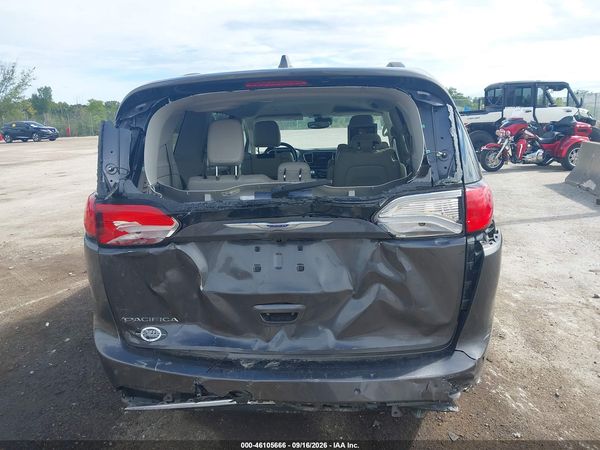 2020 CHRYSLER PACIFICA TOURING L PLUS — I6