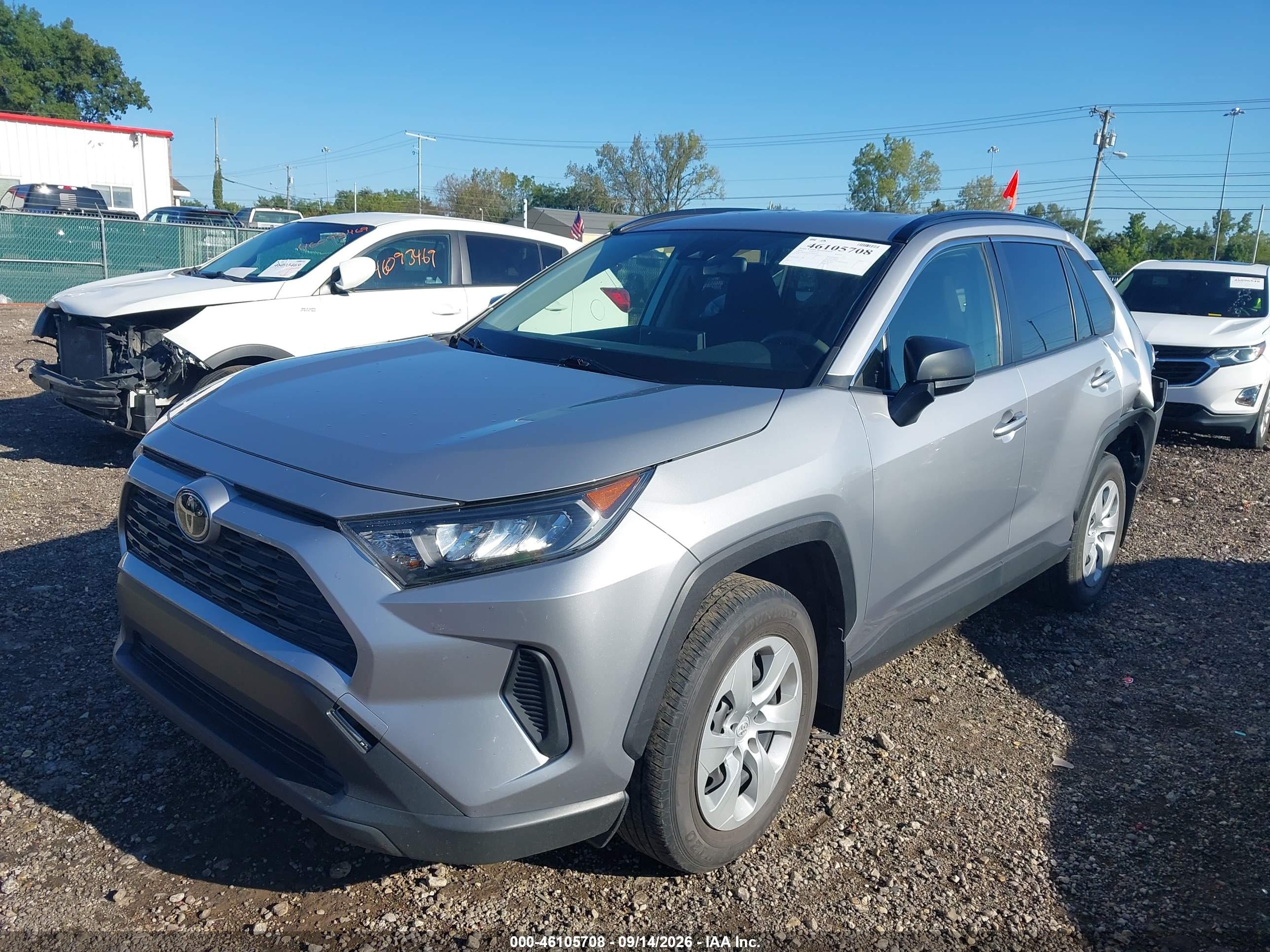 2020 TOYOTA RAV4 LE — I2