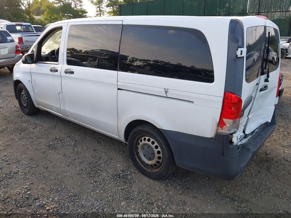 2017 MERCEDES-BENZ METRIS — I3
