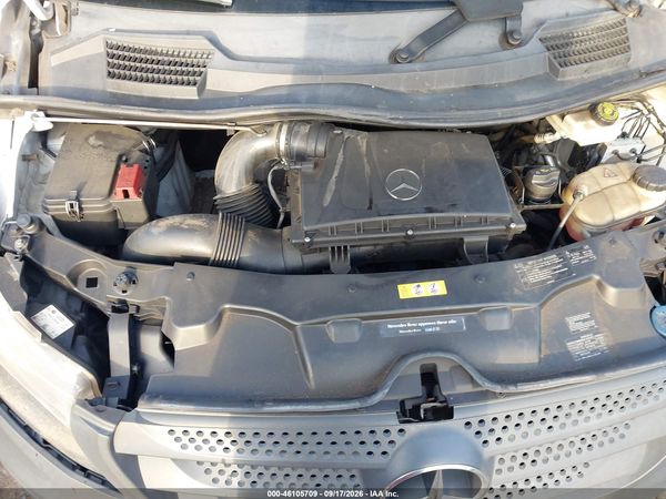 2017 MERCEDES-BENZ METRIS — I10