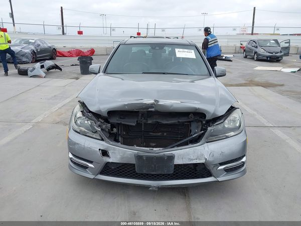 2013 MERCEDES-BENZ C 250 SPORT — I115