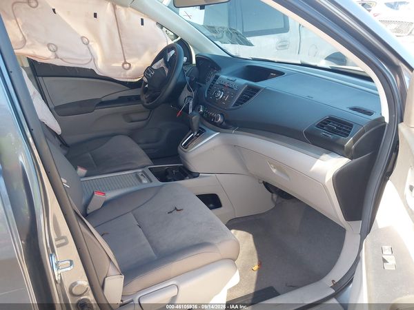 2014 HONDA CR-V LX — I5