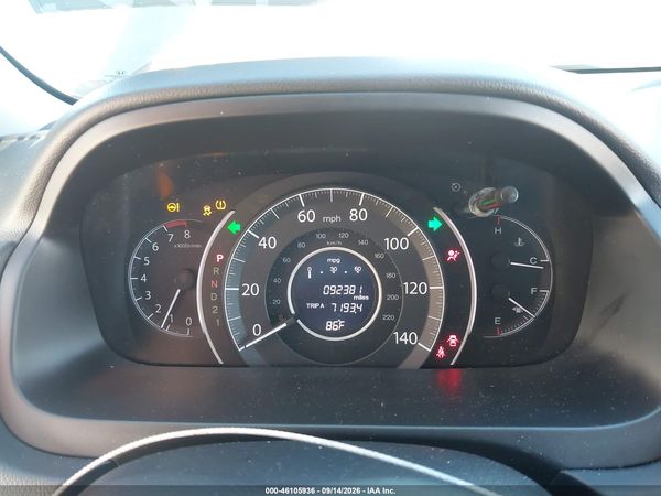 2014 HONDA CR-V LX — I7