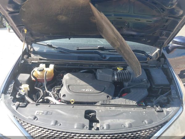 2017 CHRYSLER PACIFICA TOURING-L — I10