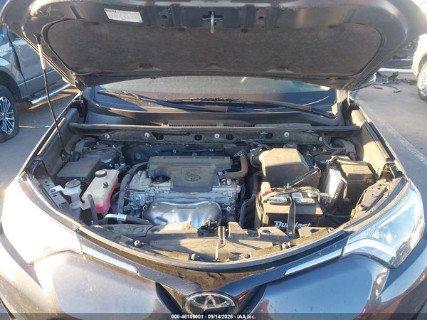 2018 TOYOTA RAV4 XLE — I10