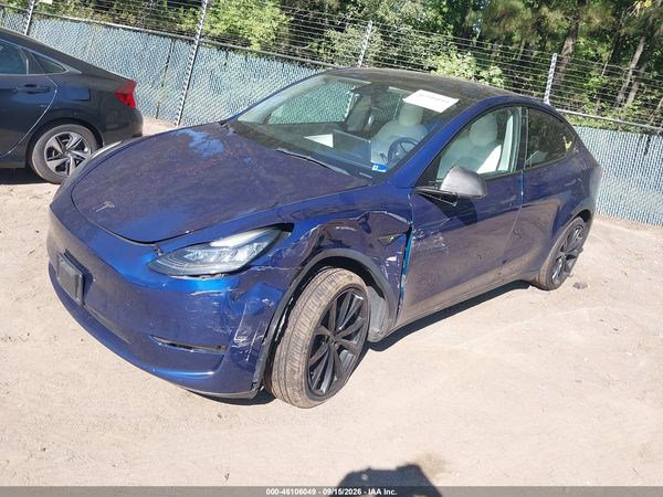 2022 TESLA MODEL Y — I2
