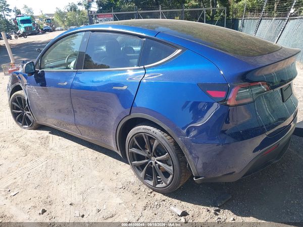 2022 TESLA MODEL Y — I3