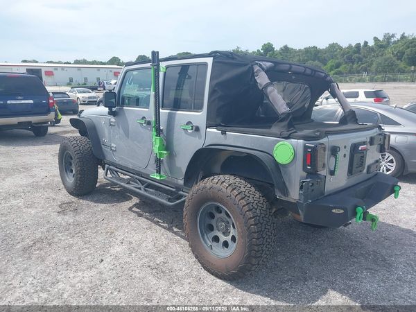 2017 JEEP WRANGLER UNLIMITED SAHARA 4X4 — I3