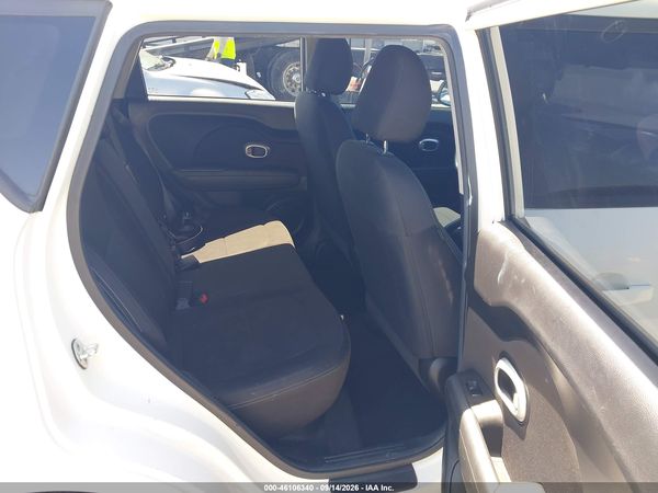 2016 KIA SOUL Plus — I8