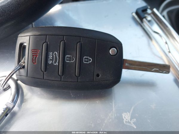 2016 KIA SOUL Plus — I11