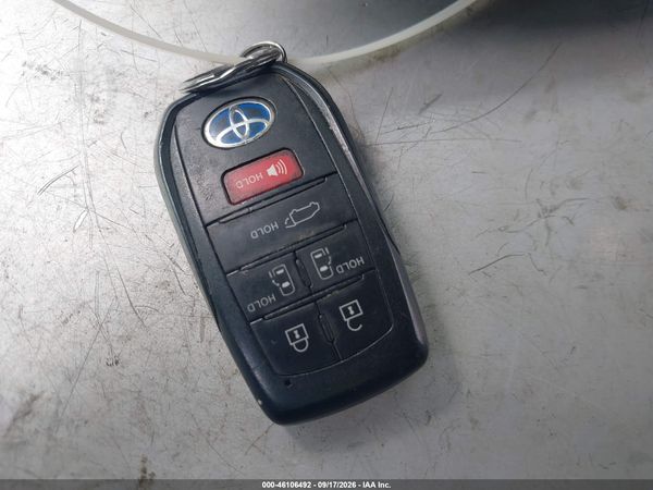 2021 TOYOTA SIENNA XLE — I11
