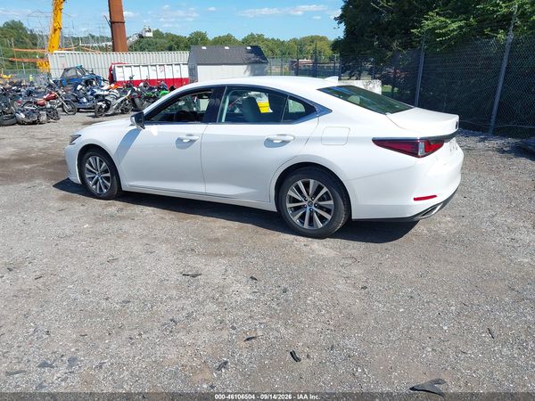 2019 LEXUS ES 350 — I3